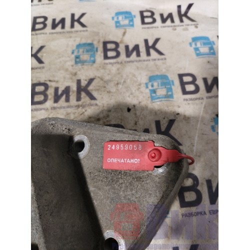 Кронштейн полукрыла DAF 105 991137 алюм. (058)-2