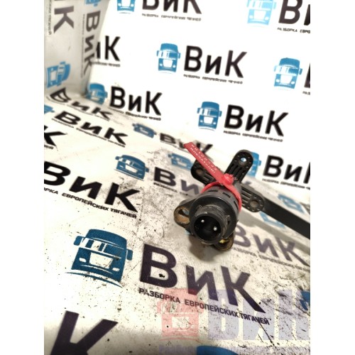 Кран уровня пола MAN TGX 052300 с тягой (932)-2