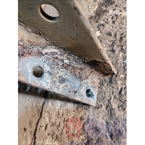 Уголок рамный MAN TGX 052300 с деф-ми (801)-4