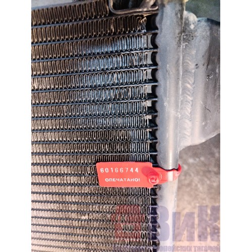 Радиатор кондиционера DAF 105 930166 неориг. (744) -3