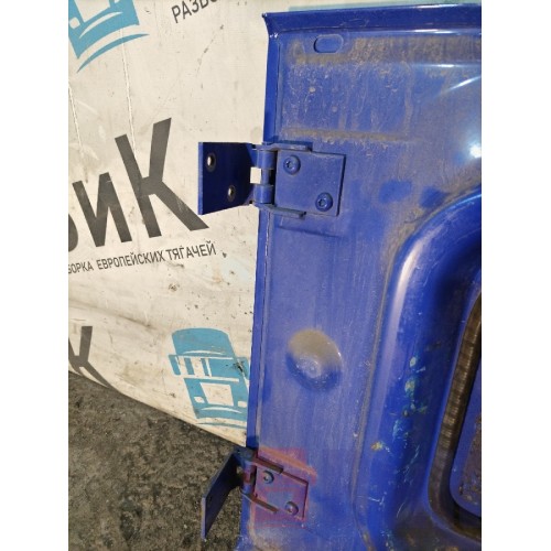 Крышка инструментального ящика DAF 105 с петлями. 930166 (525)-3