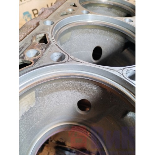 Блок цилиндров двигателя DAF 105 015999 (529)-9