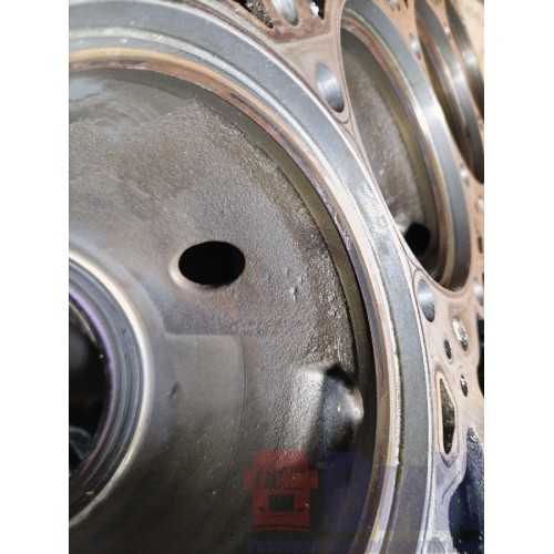 Блок цилиндров двигателя DAF 105 015999 (529)-3