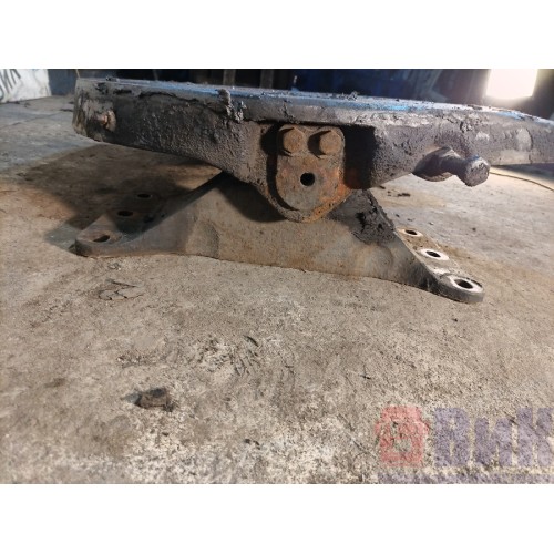 Седельно-сцепное уст-во (седло) Scania R440 176096 JOST 17см (482)-1