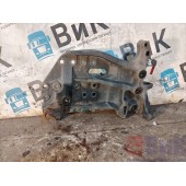 Кронштейн буксировочного пальца Scania R440 176096 LH (464)