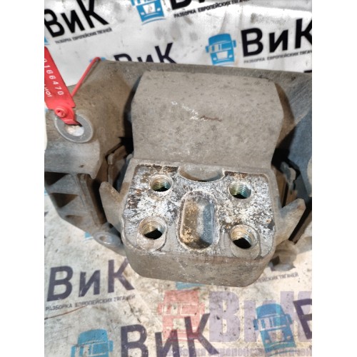 Подушка КПП Scania R440 176096 (470)-3