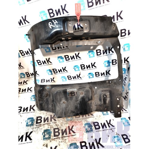 Кронштейн фары Scania R440 176096 RH с деф. (451)