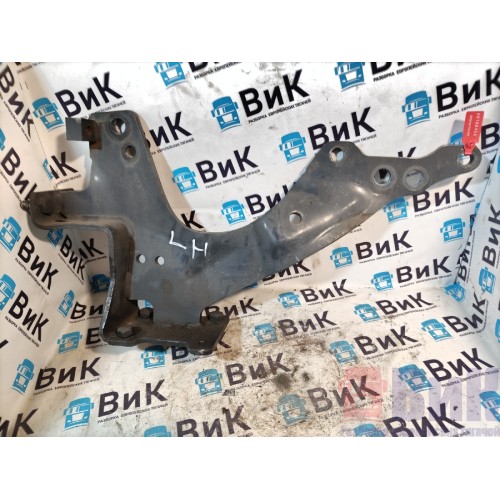 Кронштейн усилителя бампера Scania R440 176096 LH (454)