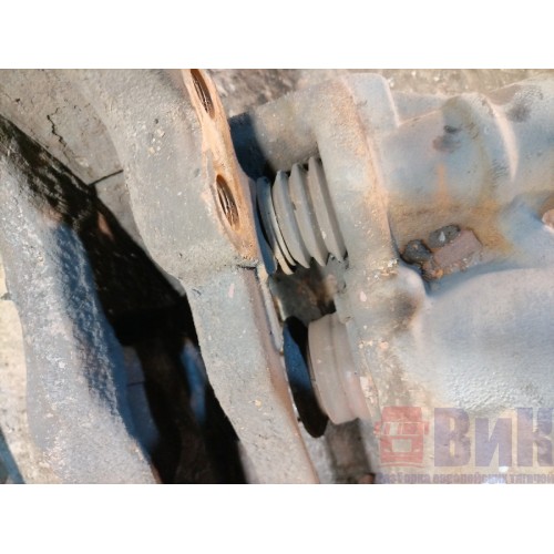 Суппорт Scania R440 176096 передний LH (399)-2