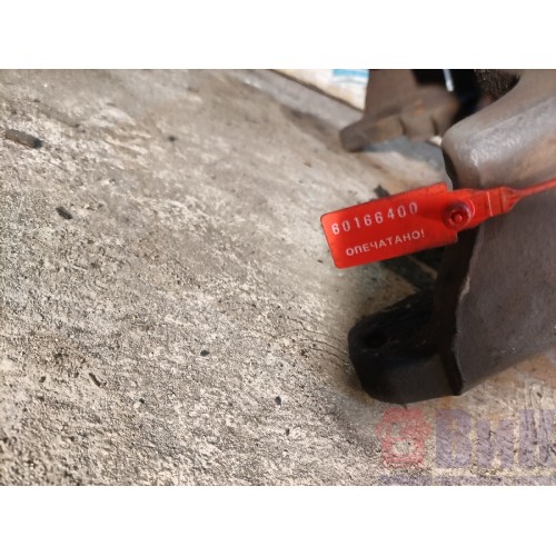 Суппорт Scania R440 176096 передний RH (400)-6