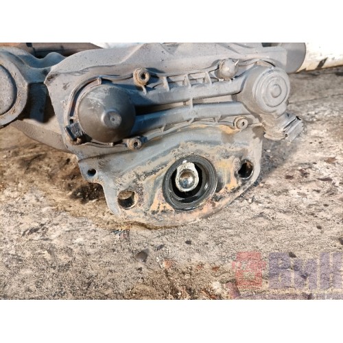 Суппорт Scania R440 176096 передний RH (400)-1