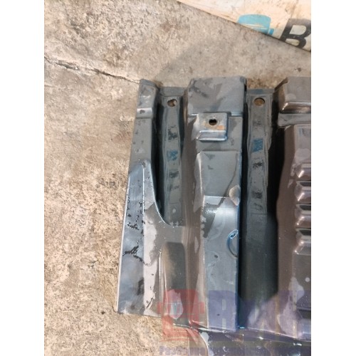 Подкрылок под кабину MAN TGA 086712 у.к. LH (599)-5