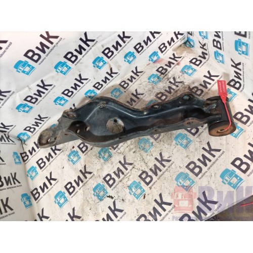 Кронштейн подушки кабины MAN TGA 086712 задний (241)