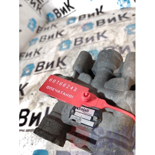 Кран 4-контурный MAN TGA 086712 не ориг. (243)-2