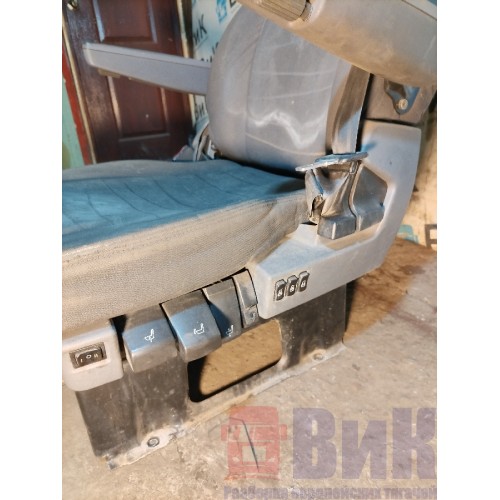 Сиденье водительское Scania G 400 084171 пневмо (138)-3