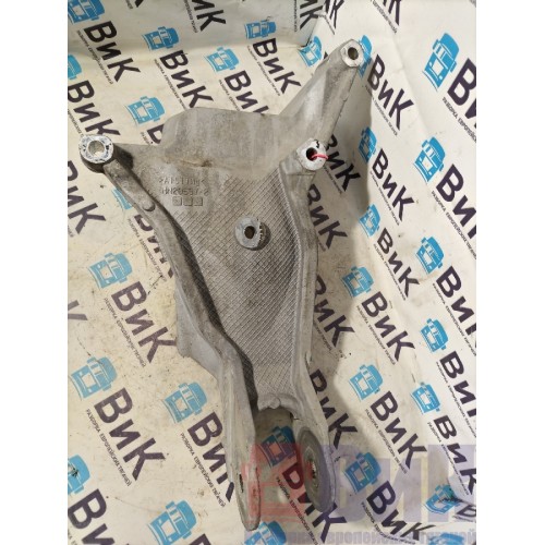 Кронштейн торсиона кабины Scania G 400 084171 LH (132)-2