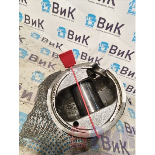 Поршень IVECO EuroStar Cursor 10 E3 160577 (993)-3