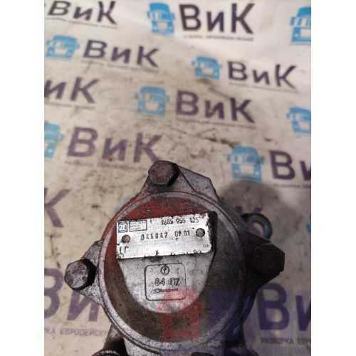 Насос ГУРа IVECO EuroStar Cursor 10 E3 160577 (657)-2