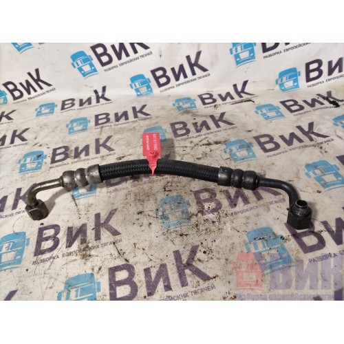Трубка подачи масла в турбину IVECO EuroStar Cursor 10 E3 160577 (900)