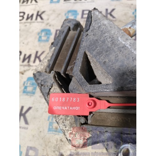 Подушка двигателя MAN TGX 052265 задняя (783)-2