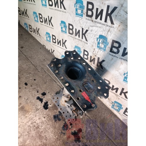 Траверса MAN TGX 052265 (кронштейн V-образной тяги) низкая рама (606)-2