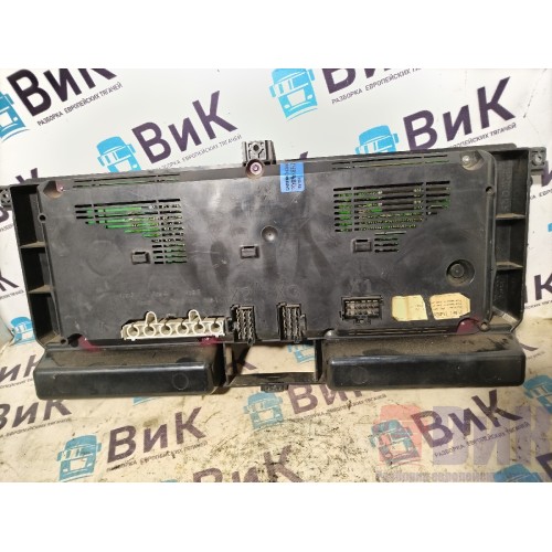 Панель приборов Mercedes Actros 477903 с деф. (722)-2