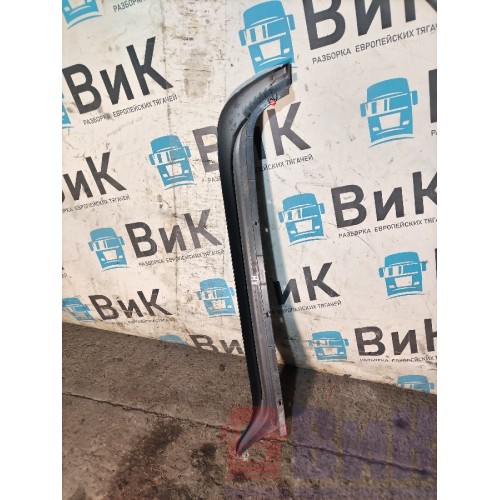 Накладка на стойку стекла Mercedes Actros 477903 наружняя RH (555)-3