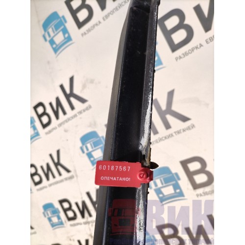 Накладка на кабину Mercedes Actros 477903 RH (567)-3