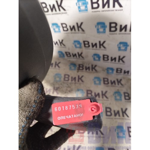 Зеркало бордюрное Mercedes Actros 477903 на дверь (539)-1