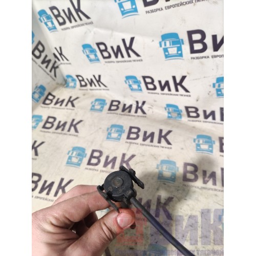 Датчик уровня охлаждающей жидкости Mercedes Actros 477903 (503)-2