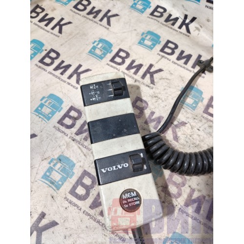 Пульт управления подвеской Volvo FH12 214752 (455)-4