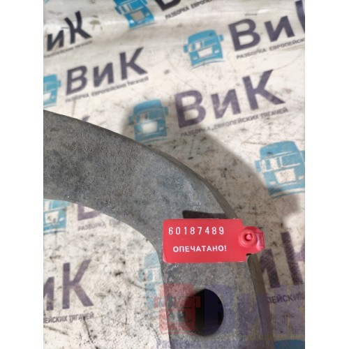 Кронштейн бампера Mercedes Actros 477903 RH (489)-3