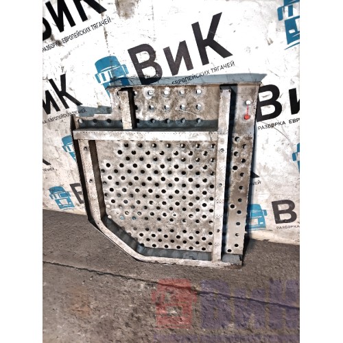 Трапик Mercedes Actros 477903 с деф. (406)-2