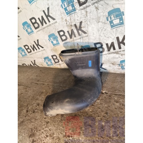 Патрубок воздушного фильтра (лодочка) Volvo FM 666220 (759)