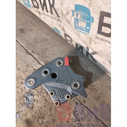 Кронштейн (проставка) ГУРа Volvo FM 666220 (161)-3