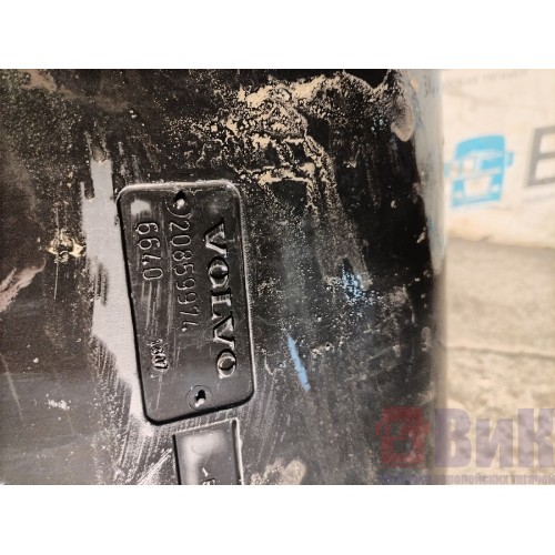 Корпус воздушного фильтра Volvo FM 666220 (131)-1