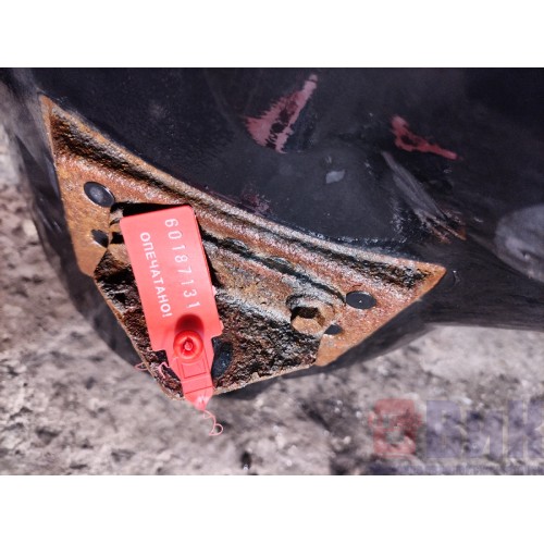 Корпус воздушного фильтра Volvo FM 666220 (131)-6