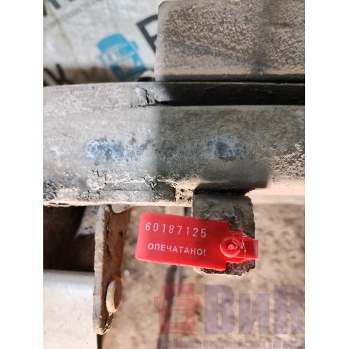 Кронштейн глушителя Volvo FM 666220 в сборе (125)-1