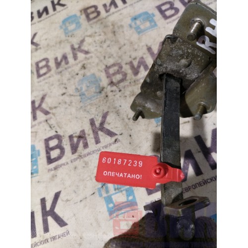 Ограничитель двери Scania 5 RH (239)-1