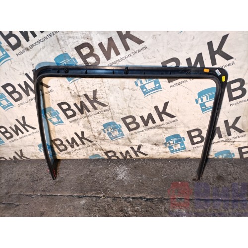 Рамка двери MAN TGX 635933 LH (114)-1