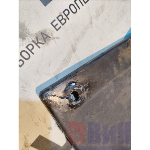 Подкрылок основной подножки DAF 105 848404 передний LH с деф. (085) -3