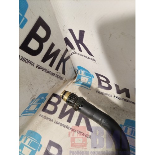 Трубка топливная Volvo FM 666220 D13A пластиковая (008)-3