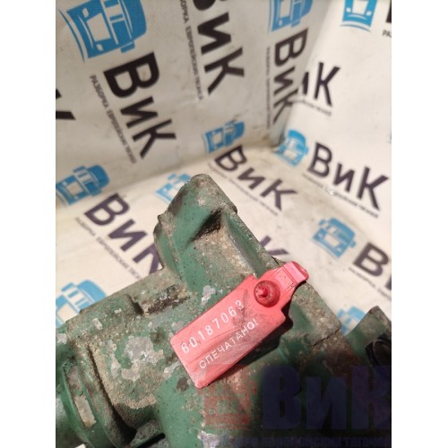 Корпус масляных фильтров Volvo FM 666220 D13A (063)-1