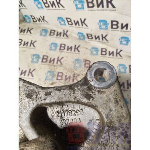 Кронштейн двигателя Volvo FM 666220 D13A LH (004)-3