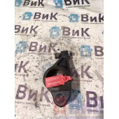 Рокер выпускной Volvo FM 666220 D13A (877)