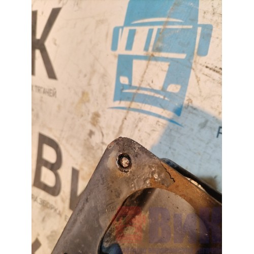 Кронштейн крыла переднего MAN TGX 581013 деф. (566)-6