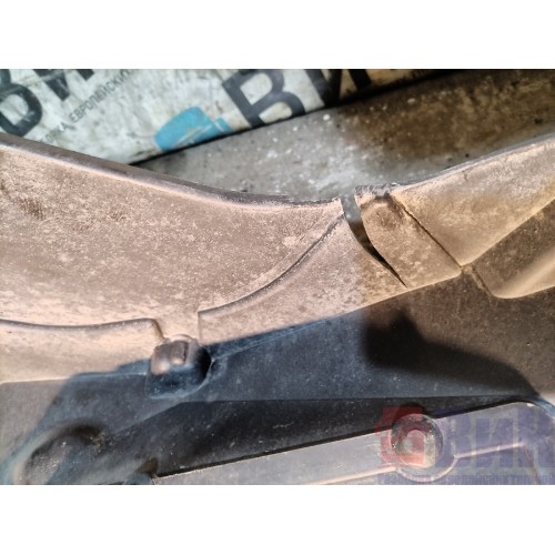 Подкрылок под кабину MAN TGX 581013 LH деф. (631)-3