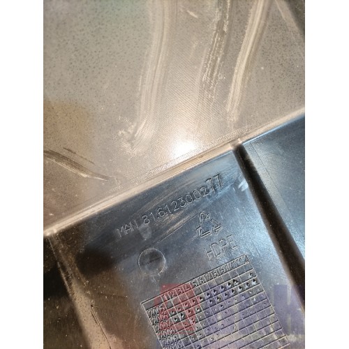 Подкрылок под кабину MAN TGX 581013 LH деф. (631)-2