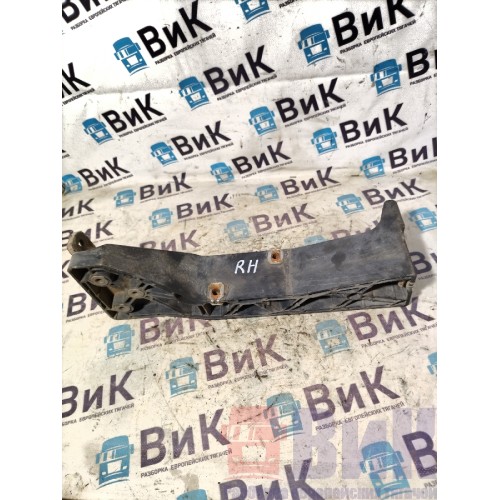 Кронштейн бампера MAN TGX 581013 RH (506)