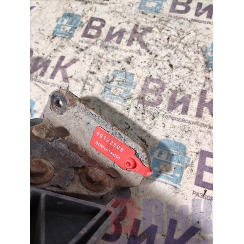 Кронштейн бампера MAN TGX 581013 RH (506)-2